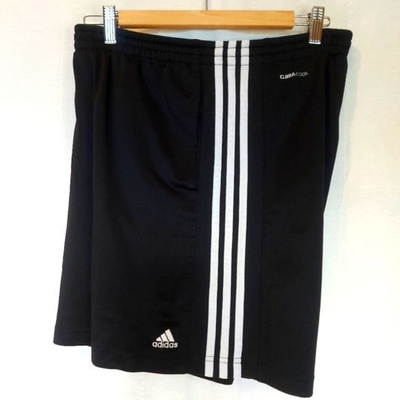 ADIDAS ♡ Mens Sport Shorts - Picture 4 of 7